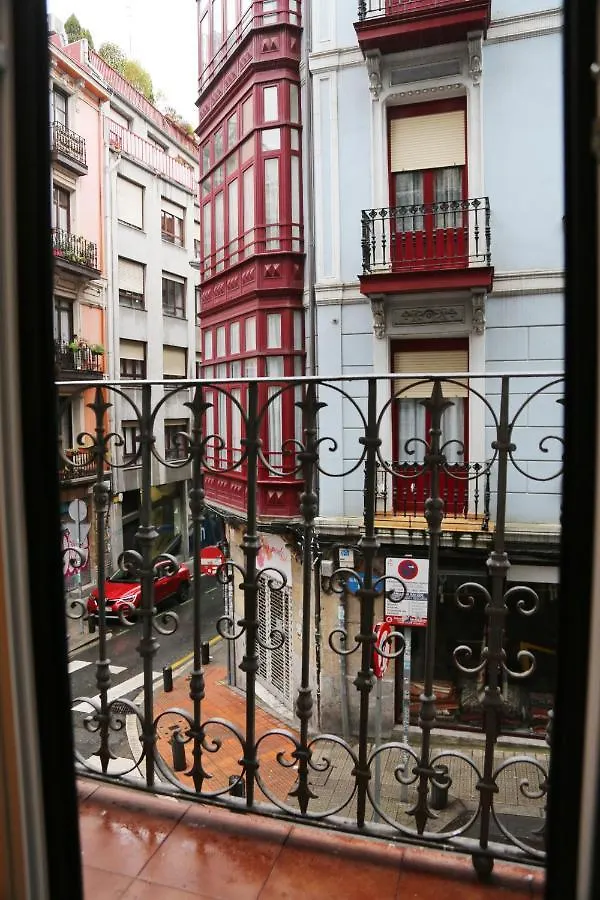 Piso Exclusivo Frente Al Casco Viejo Con Parking Gratis Apartment Bilbao