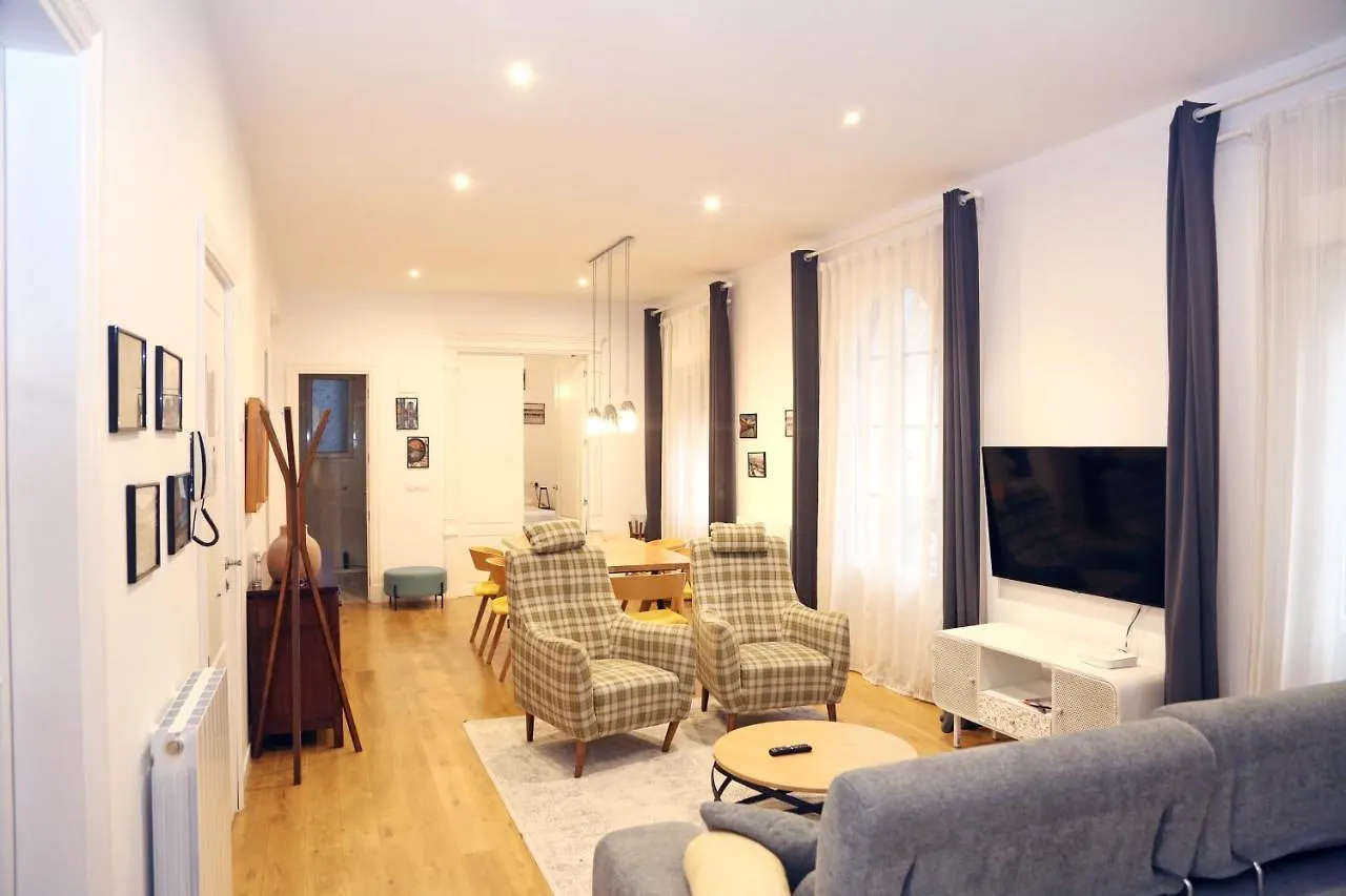 Piso Exclusivo Frente Al Casco Viejo Con Parking Gratis Appartement Bilbao