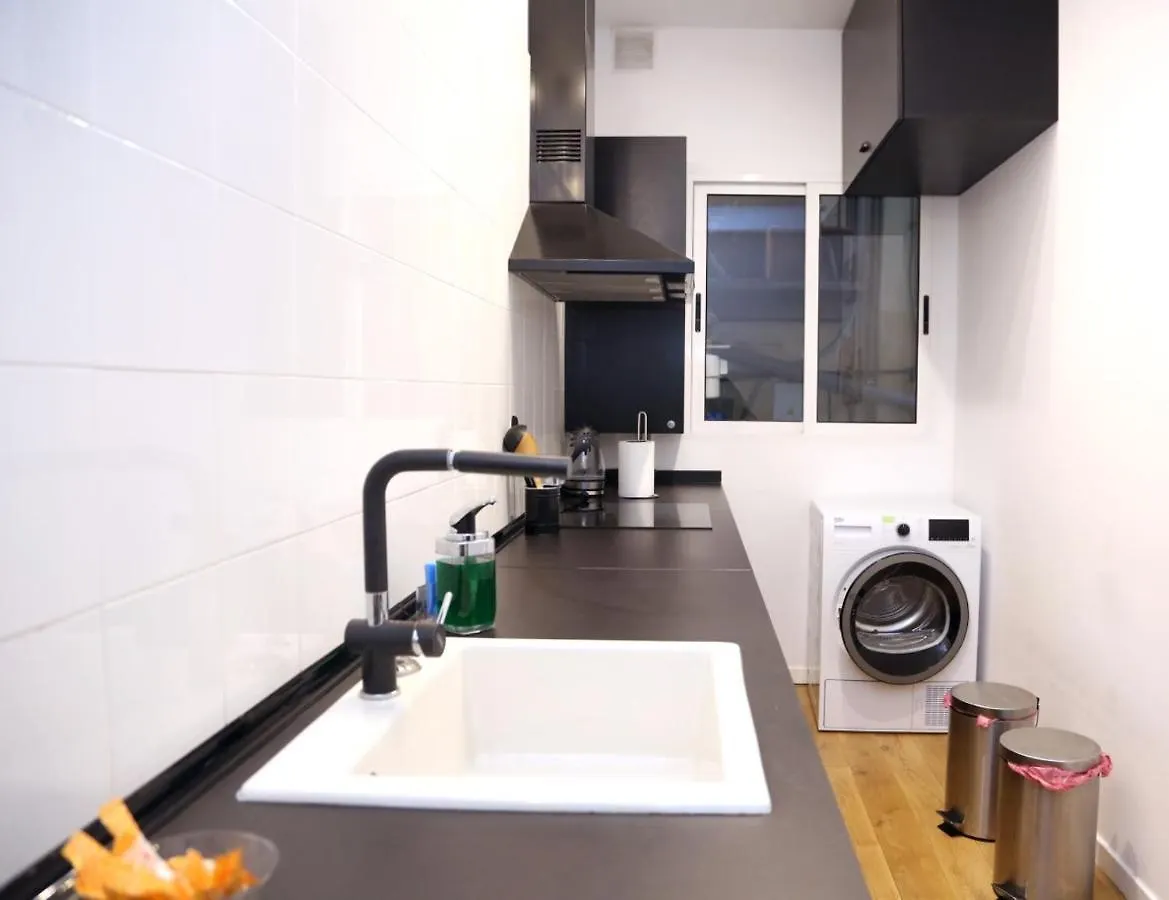 Piso Exclusivo Frente Al Casco Viejo Con Parking Gratis Appartement Bilbao 0*,  Spanje