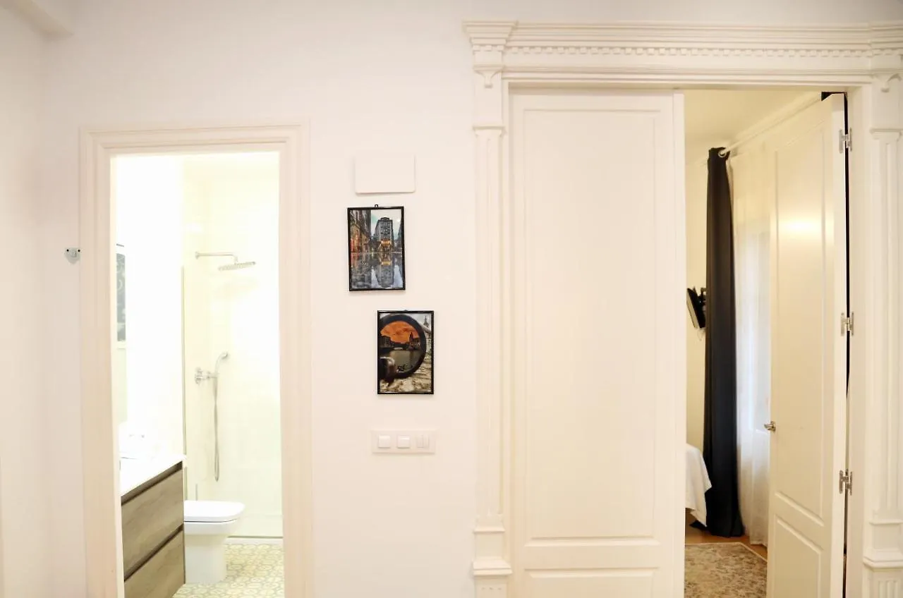 Piso Exclusivo Frente Al Casco Viejo Con Parking Gratis Appartement Bilbao 0*,  Spanje
